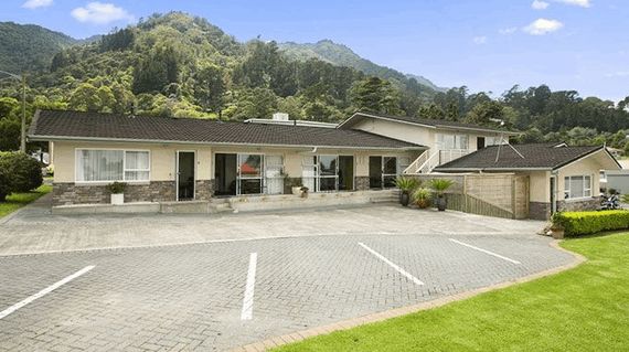 With a very warm welcome and an relaxing ambience, your final night will be spent at the delightful Te Aroha Motel