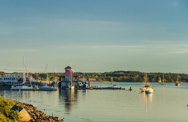 Marina and lake in Burlington