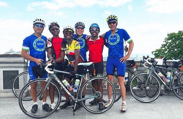Group of cyclists posing