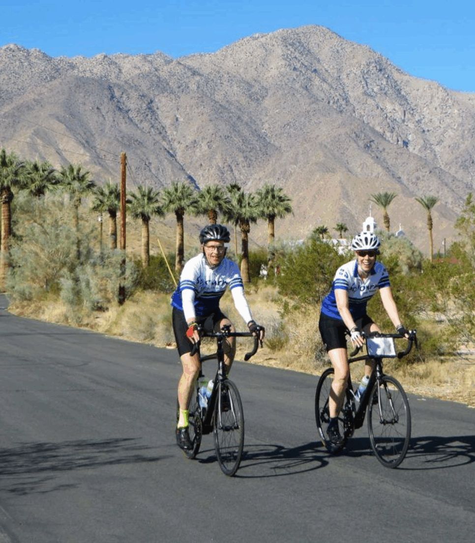 Participate on a wonderful cycling tour and discover the desert beauty