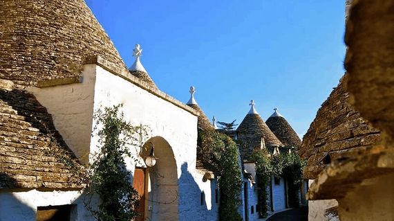 Delightful and traditional lodgings on day 2 in Alberobello