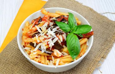 Dish of pasta and fresh basil