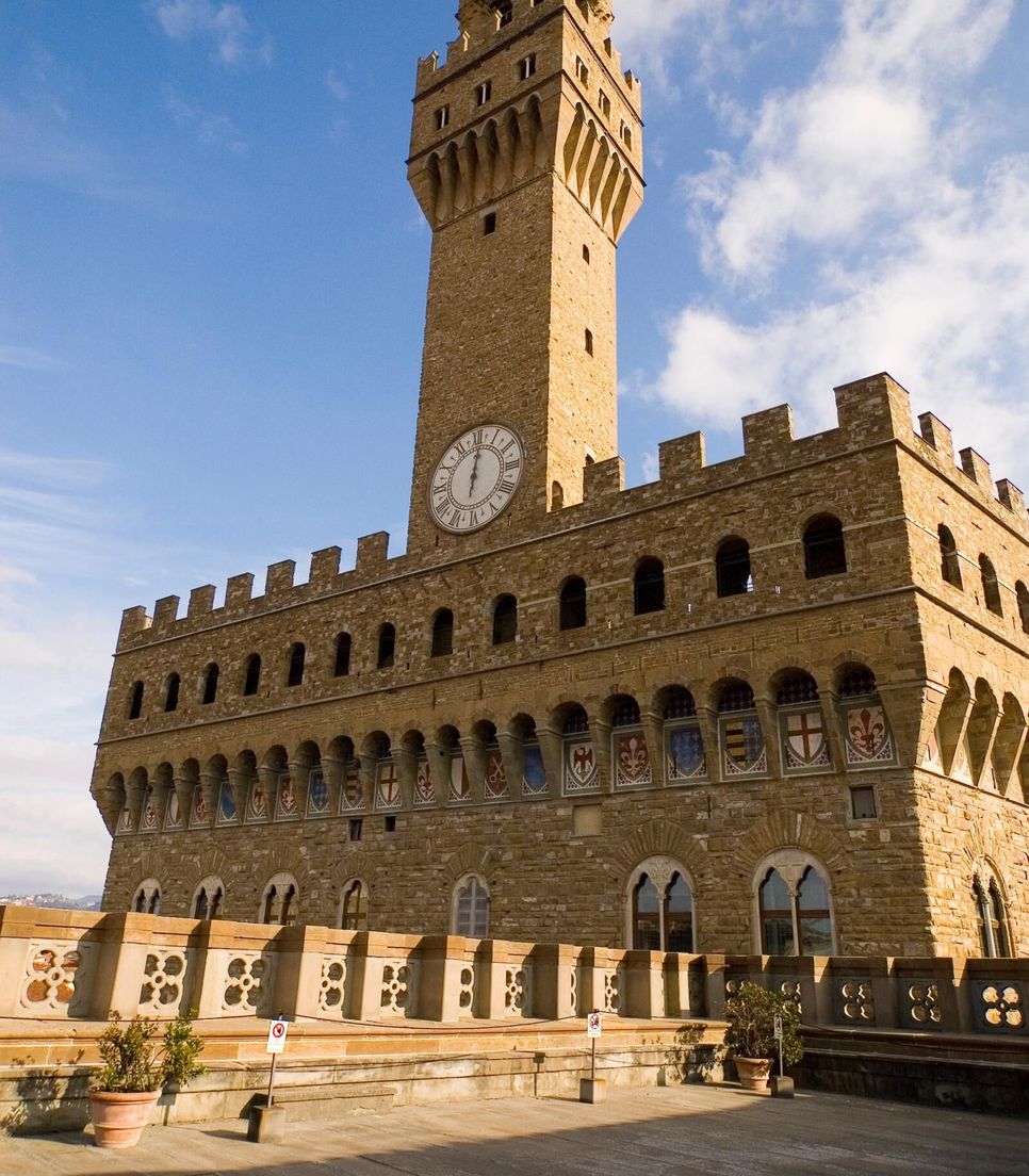 Explore the iconic honey-colored buildings and rolling countryside of Tuscany