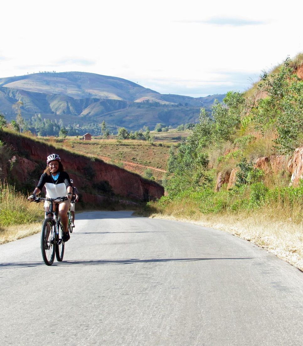 Explore the depths of Madagascar by bicycle