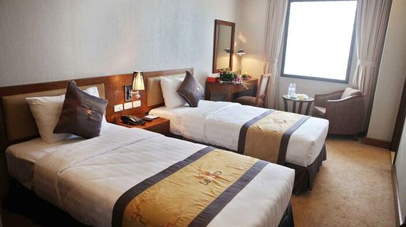 Friendly and comfortable hotel in a great location, you'll spend the last night here