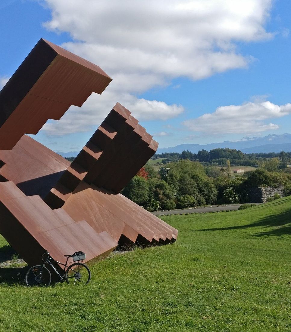 Discover sculptures and unexpected artistic touches along the route