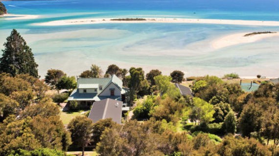 Choose the optional add-on to extend the tour for a few days and stay in lovely beachfront lodges