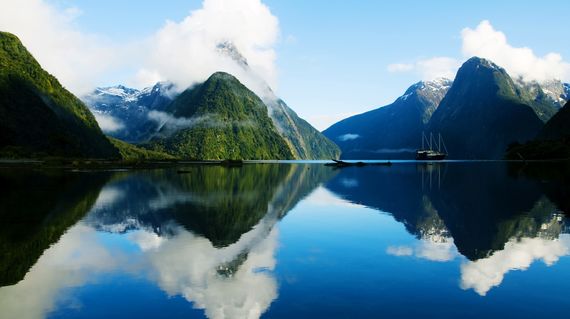 Visit the captivatingly beautiful Milford South and explore Fiordland National Park during the tour