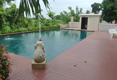 Uthai River Lake Resort, Uthai Thani