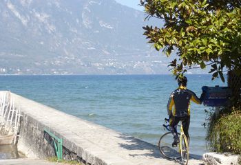 Three Lake Cycling: Geneva, Bourget & Annecy (Option A+)