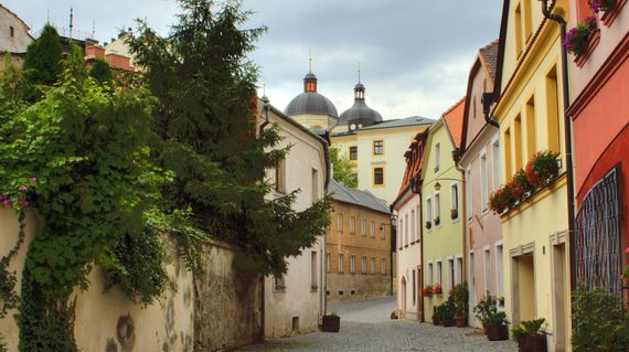 Stay in this delightful city on day 5 and explore the exquisite old town