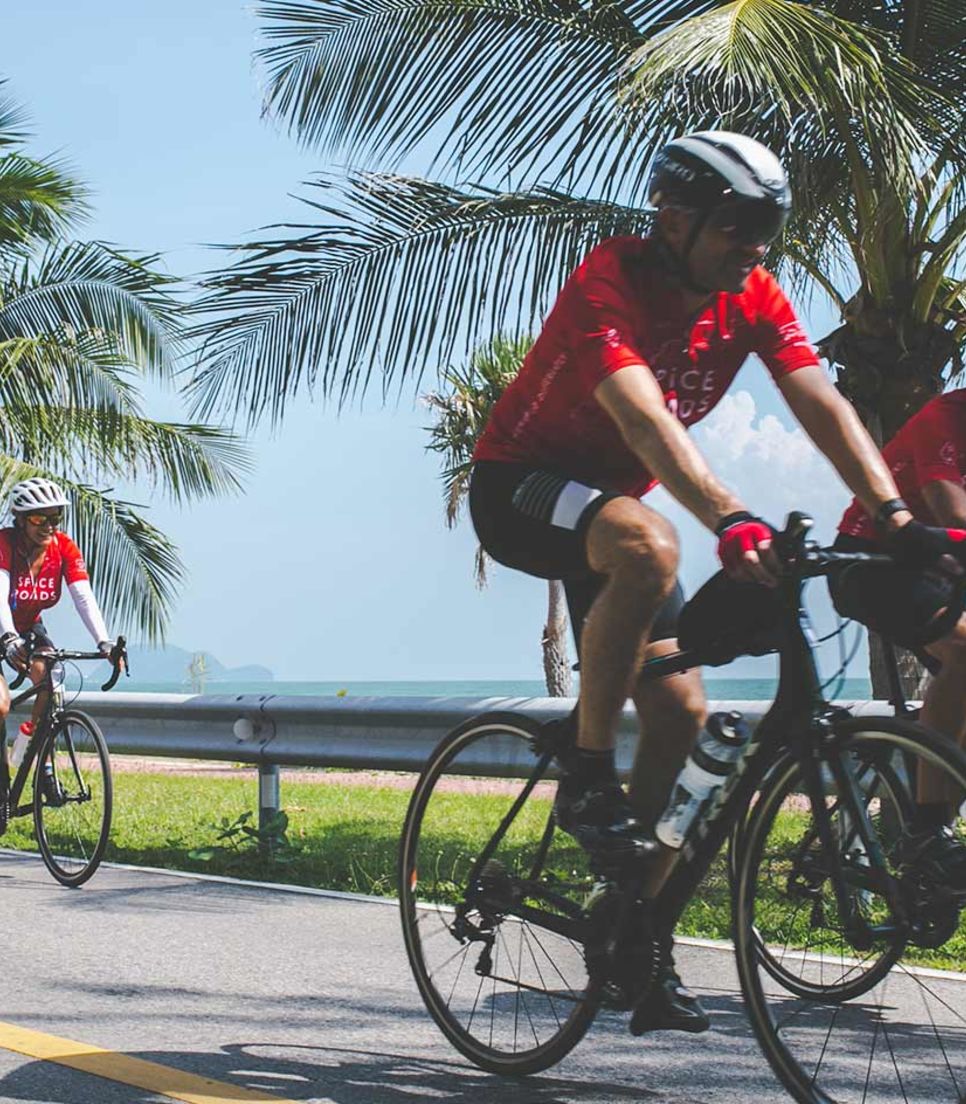 Pure joy discovering Thailand by bike