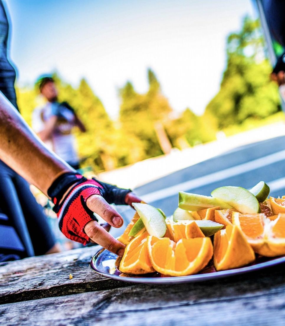 The tour will ensure you're well-fed and give you the tools to become a better rider