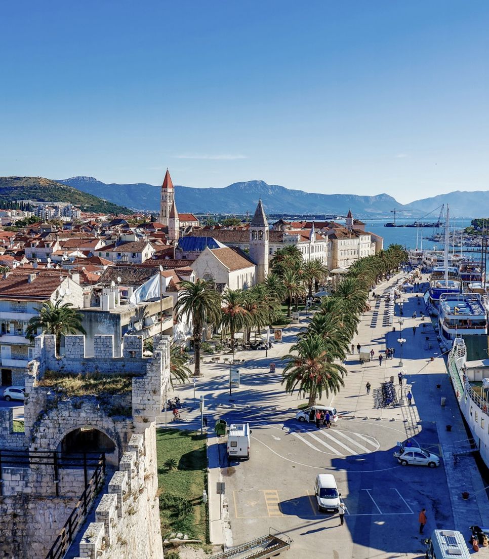 Start and finish your tour on high notes in the lovable town of Trogir