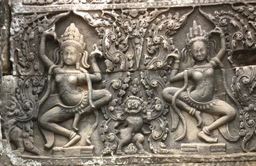 Banteay Srey temple bas relief