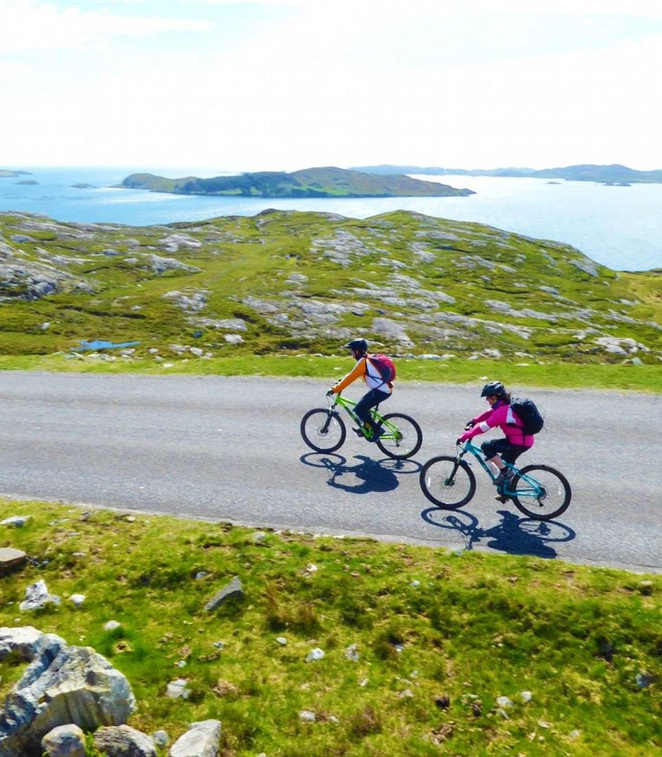 Feel the peace of the Hebrides as you cycle tour the islands