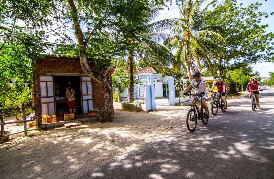 Cultural Road from Hoi An to Siem Reap