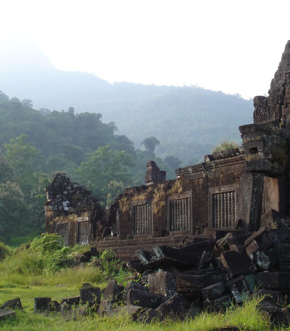 Bike tour historic Laos