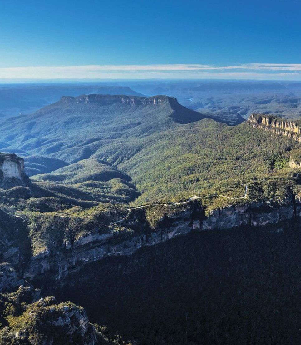 Enjoy an incredible cycle tour of this exceptional part of Australia