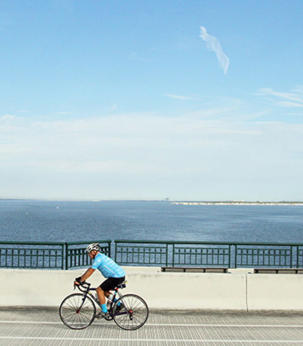 Explore the state of Florida by bike and enjoy a diverse itinerary
