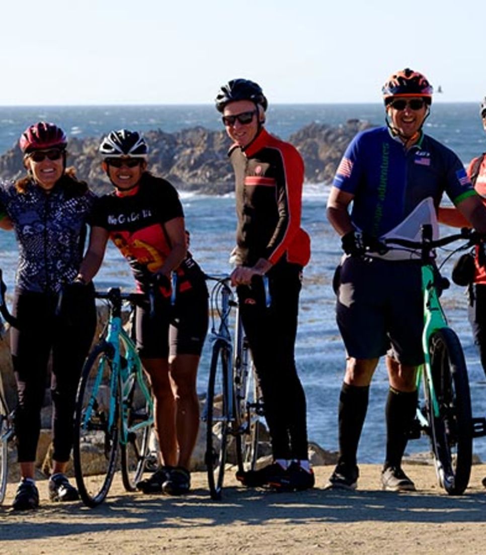 Explore Oregon in the good company of other cyclists