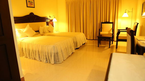 A conveniently located hotel near the airport where you can relax after a day of travel or flying.
